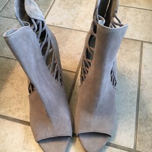 Jessica Simpson shoes